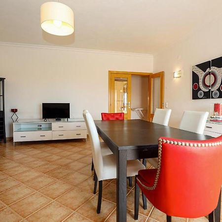 C03 - Gale Holiday Apartment In لاغوس المظهر الخارجي الصورة