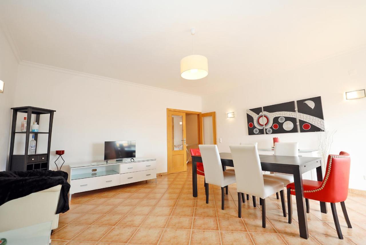 C03 - Gale Holiday Apartment In لاغوس المظهر الخارجي الصورة
