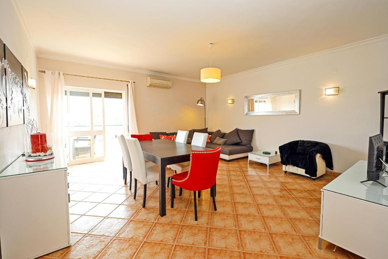 C03 - Gale Holiday Apartment In لاغوس المظهر الخارجي الصورة